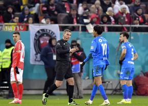 Incidente grave și scandări xenofobe la finalul derby-ului! Baiaram a scuipat un fan, Istvan Kovacs a fost lovit cu un obiect: „Afară cu ungurii din țară”
