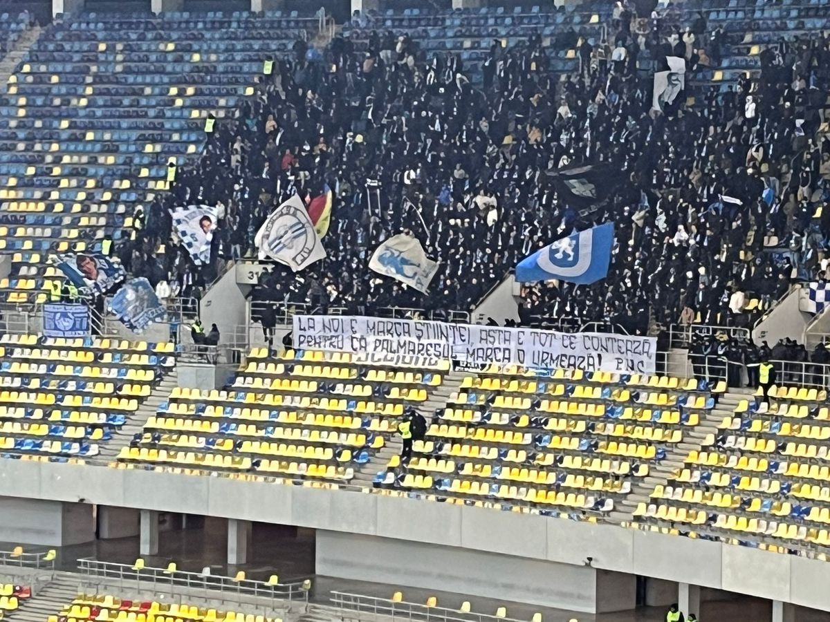 Mesajele afișate de suporteri la Dinamo - Universitatea Craiova, etapa 26 din Superliga