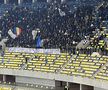 Duelul galeriilor în Dinamo - Craiova » Mesaje ironice afișate de suporteri: „Ați venit la capitală, cum ați strâns bani de bilet?”