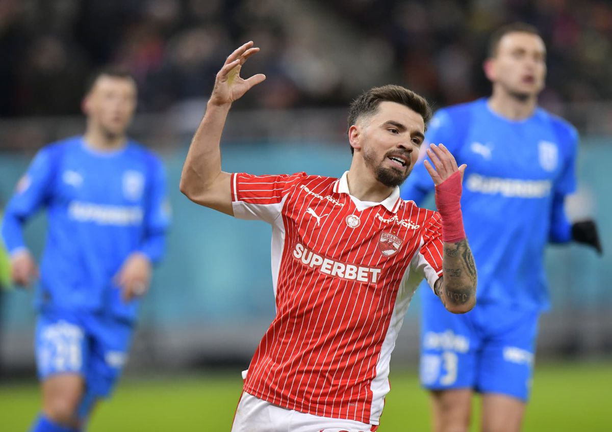 Fază de manual și inspirația lui Kopic! Dinamo marchează după o centrare perfectă a lui Opruț, din prima