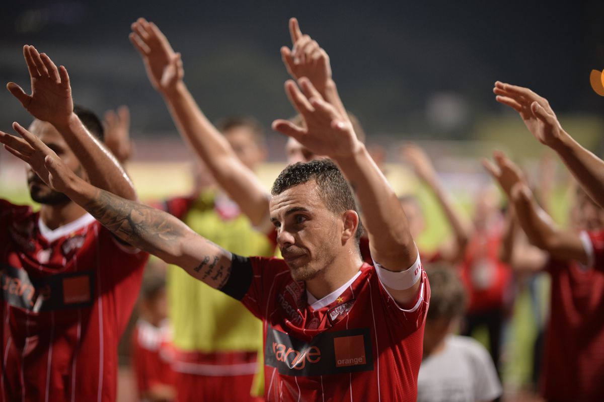 „Acum o să spuneți iar că sunt rasist” » A jucat în Franța, are 500 de meciuri în Superliga și explică diferența: „Nu mi-e rușine să recunosc”