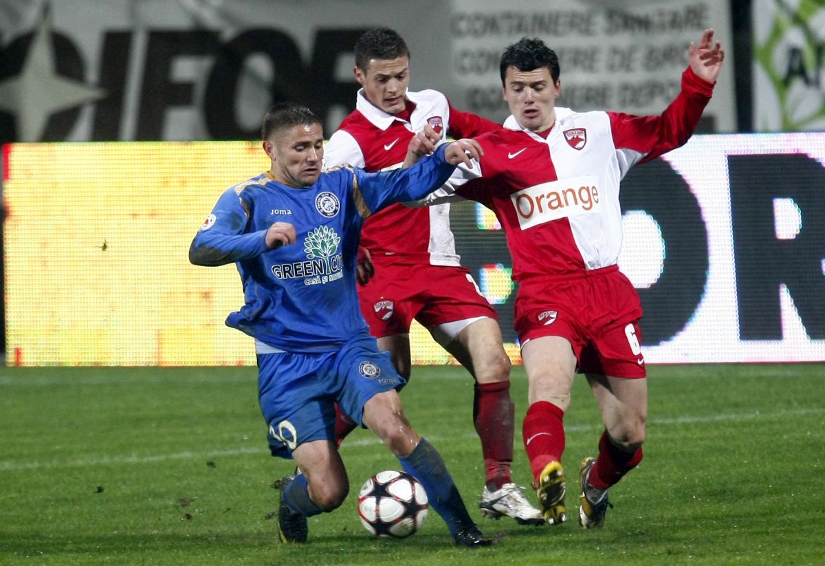 „Fără acele arestări, nu luam titlul!” » Campionul din 2009 revine cu dezvăluiri tari din culise. Ce s-a ales de Bucșaru + Peripețiile lui cu „greii” din fotbal: „Știți ce mi-a făcut Porumboiu?”