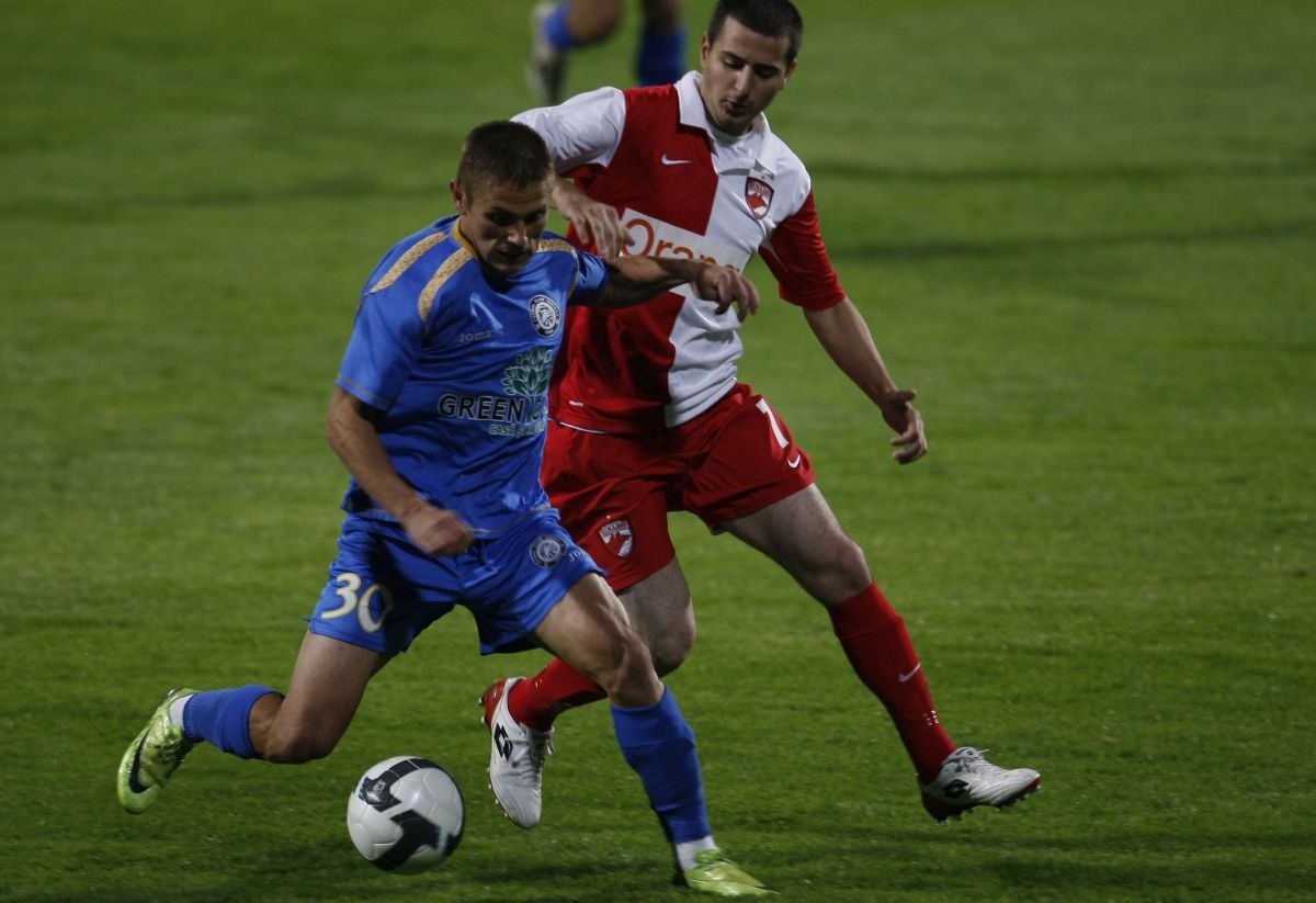 „Fără acele arestări, nu luam titlul!” » Campionul din 2009 revine cu dezvăluiri tari din culise. Ce s-a ales de Bucșaru + Peripețiile lui cu „greii” din fotbal: „Știți ce mi-a făcut Porumboiu?”