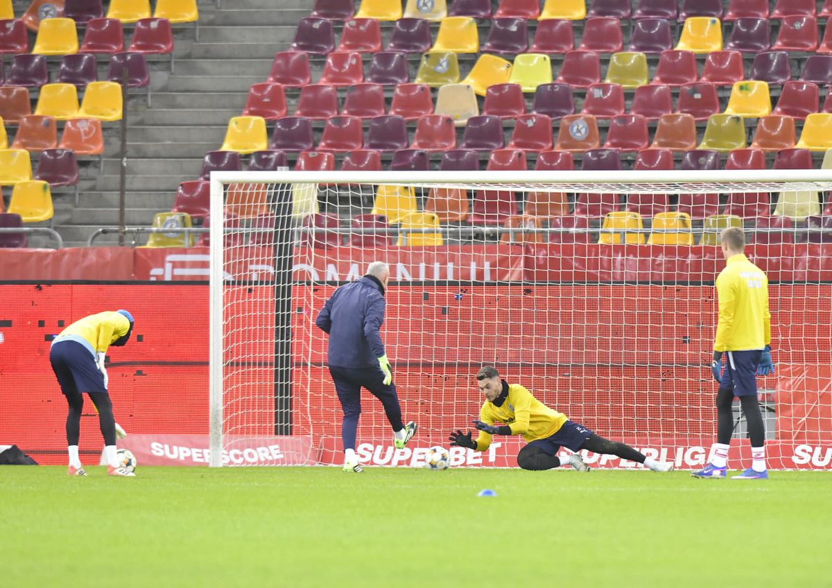 Dinamo și Universitatea Craiova împart punctele în derby, într-un final tensionat » Clasamentul cu 4 etape rămase din sezonul regulat