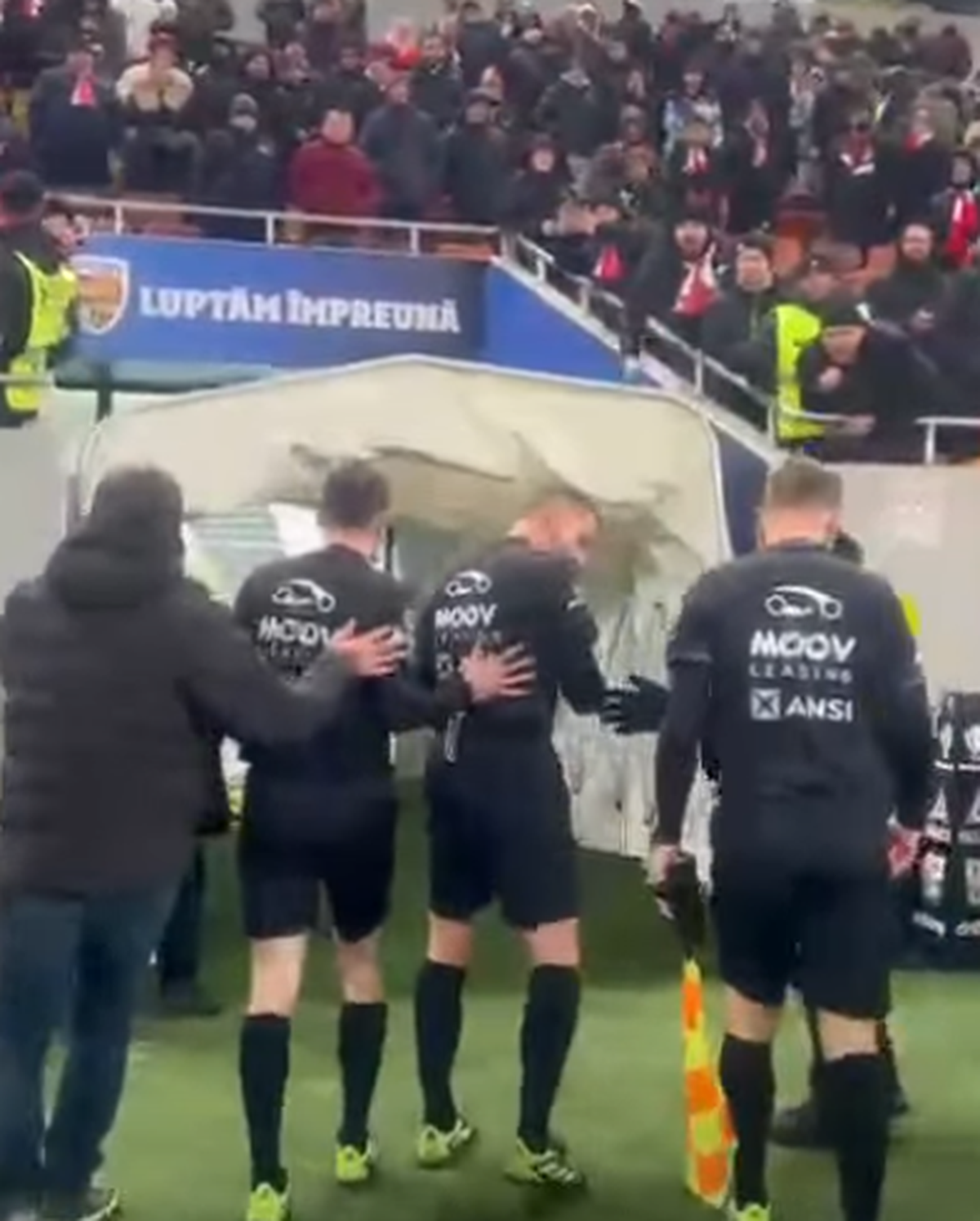 La ce sancțiune se așteaptă Dinamo după scandalul de la meciul cu Craiova