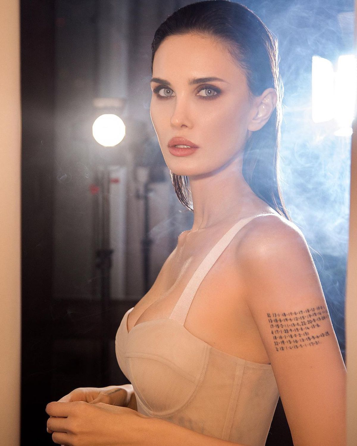 A înghițit 40 de pastile după ce l-a prins pe fotbalist cu amanta: „Al doilea glonț pe care i-l oferi cuiva care nu te-a nimerit!”