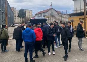 Bilete vândute din portbagaj și acuzații de speculă și distrugere » Ce s-a întâmplat azi, în Gruia, înaintea derby-ului CFR - U Cluj