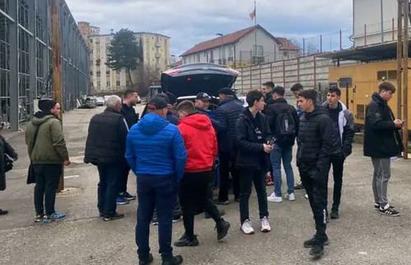 Bilete vândute din portbagaj și acuzații de speculă și distrugere » Ce s-a întâmplat, în Gruia, înaintea derby-ului CFR - U Cluj