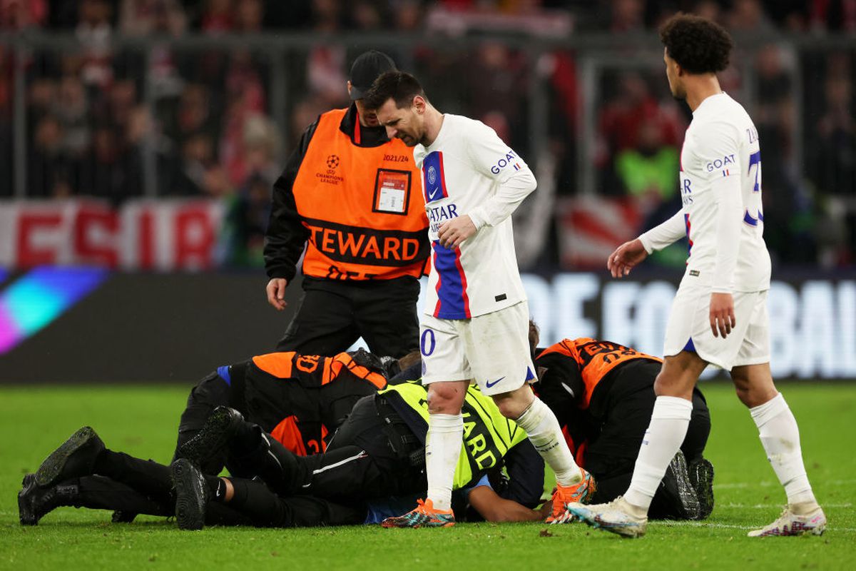 Bayern - PSG 2-0. A intrat pe teren și s-a oprit în fața lui Messi