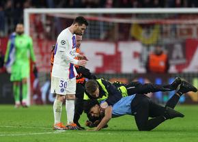 A intrat pe teren și s-a oprit în fața lui Messi » Reacția starului de la PSG