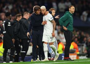 S-a luat de antrenor după eliminarea din Champions League: „Nu înțeleg de ce am fost rezervă. E un sezon de rahat!”