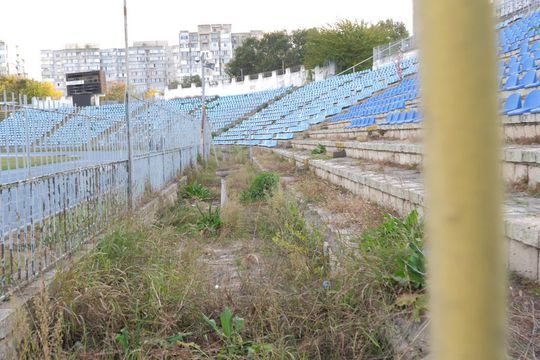 Municipalitatea din Constanța urmează să semneze contractul pentru demolarea vechiului stadion „Gheorghe Hagi”.