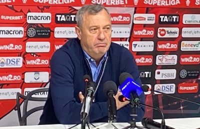 Rednic, dezlănțuit în conferință în subiectul de care depinde viitorul lui Dinamo: „Trebuie să plătească, ce vi se pare anormal?” + Dezvăluiri tari despre salariul unui om-cheie de la „câini”