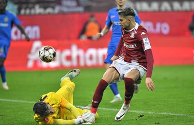 Dependenți de Rrahmani, un golgheter care marchează mult, însă numai acasă