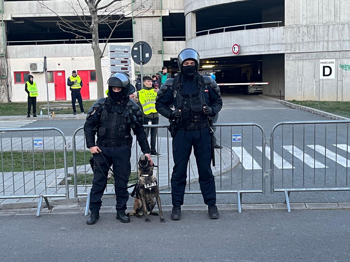 Galeria celor de la FCSB, corteo în drumul spre Arena Națională pentru derby-ul cu Rapid