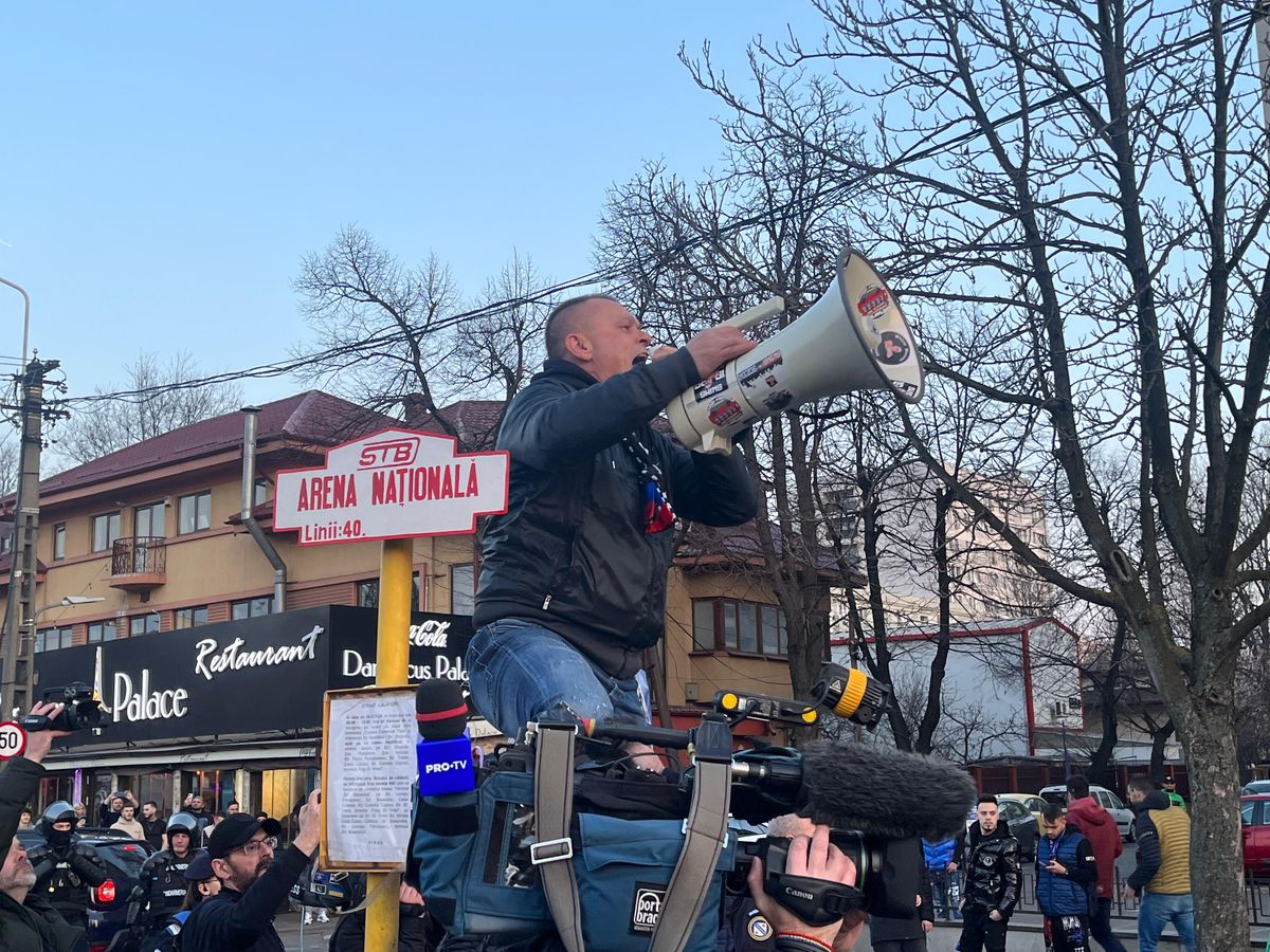 FCSB, cel mai scurt corteo din istorie » Cât a durat drumul organizat către derby-ul cu Rapid