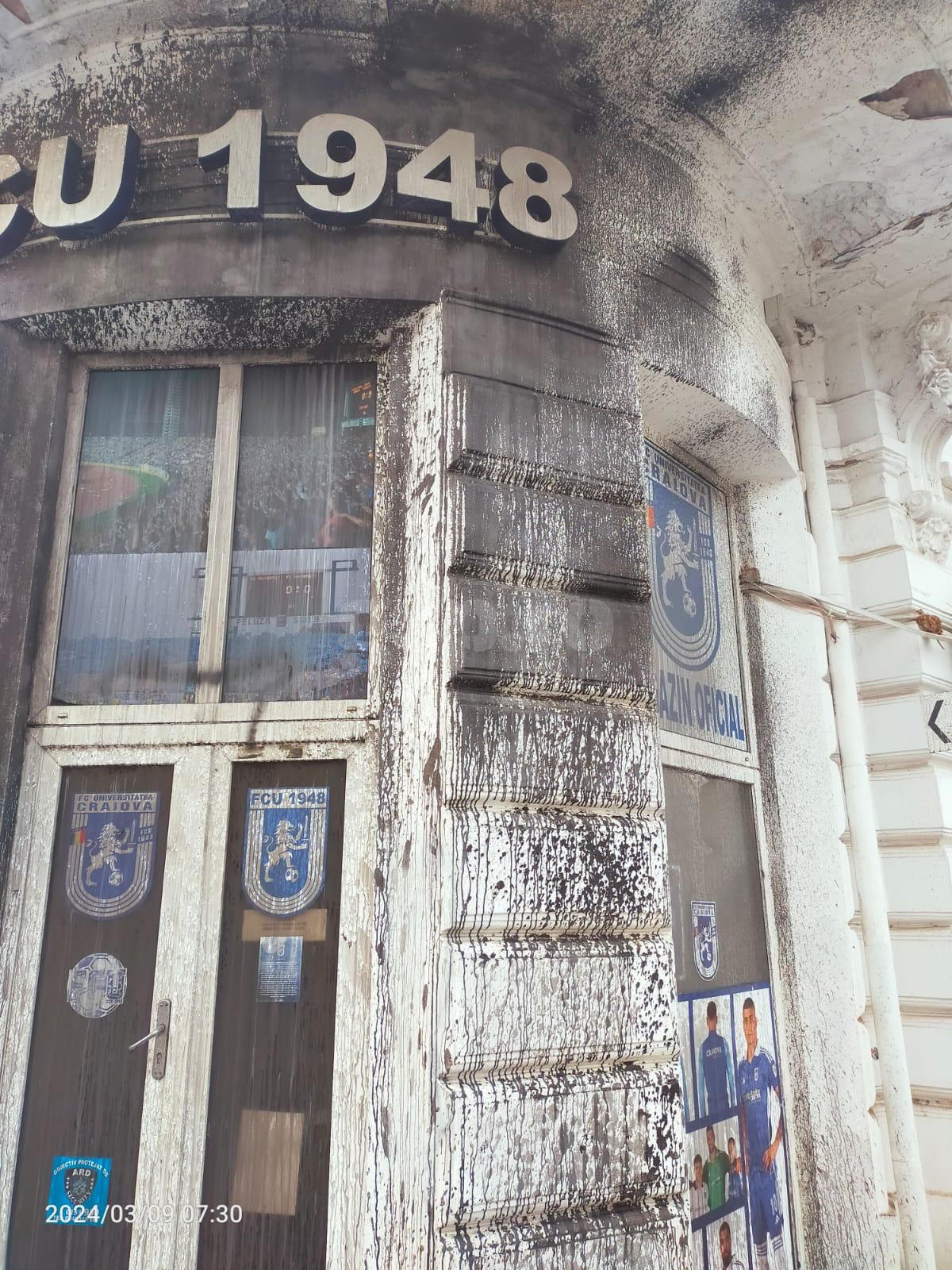 A început scandalul în Craiova, înainte de derby » Sediul FCU, vandalizat în această dimineață! + Reacția CSU Craiova