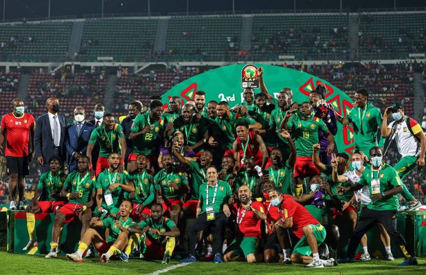 Antrenorul care a cucerit titlul în România a dat recent o lovitură de 1,8 milioane de euro! » Nu uită ciudățeniile Ligii 1: „La CFR, un conducător a sunat pe bancă să schimb portarul”