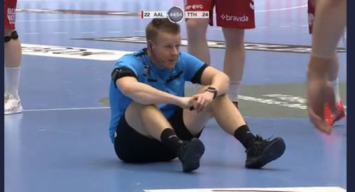 Jesper Madsen, arbitru danez/Foto: X (HandNews)