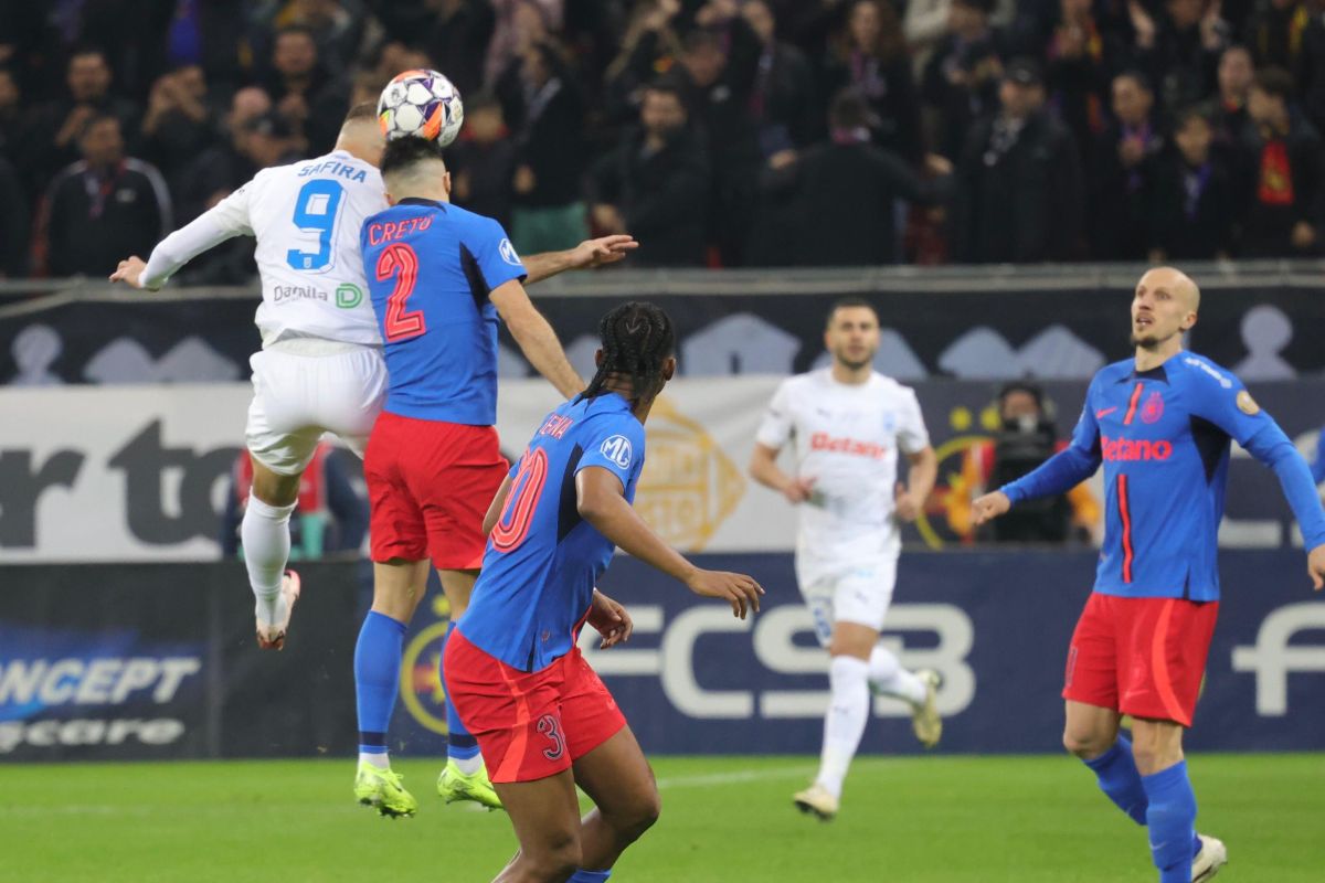 FCSB - Universitatea Craiova, imagini din prima repriză