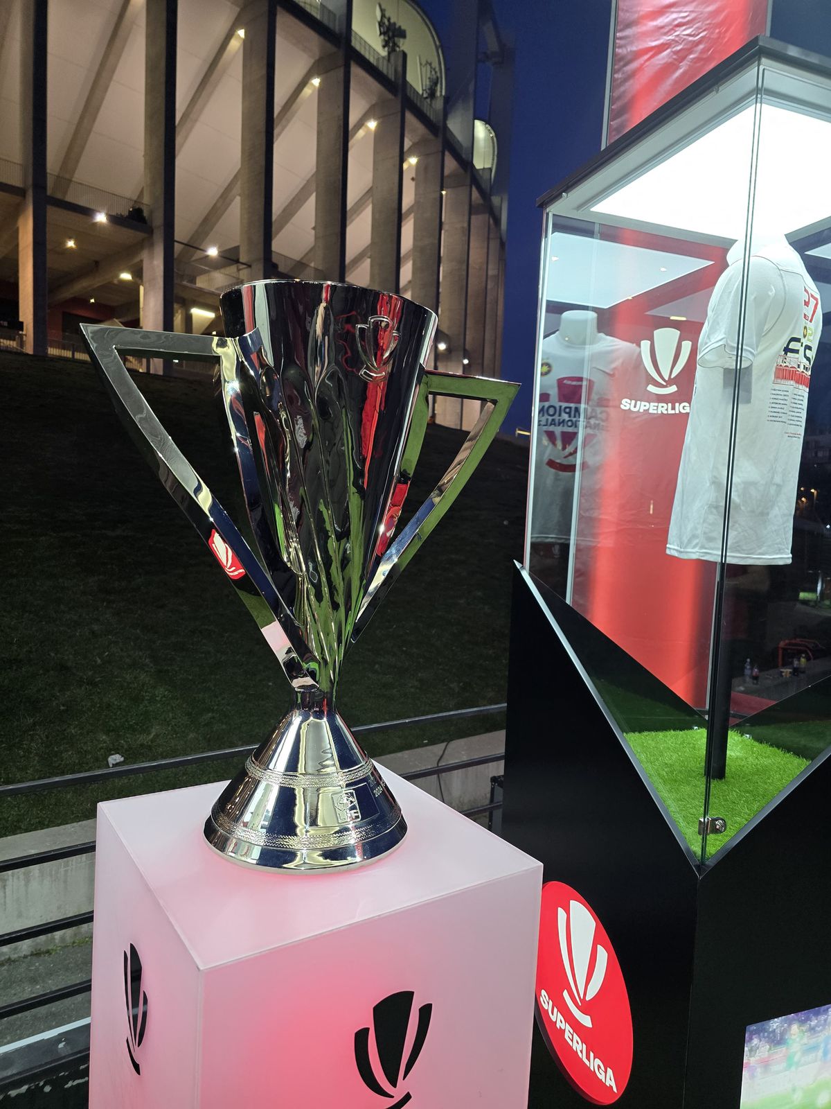 FCSB - Craiova, înainte de meci