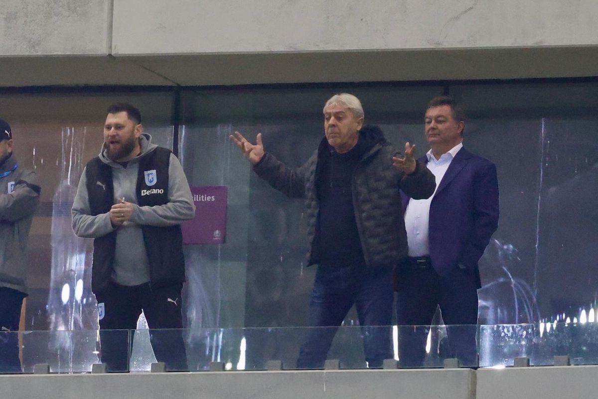 FCSB - Craiova, imagini din repriza a doua