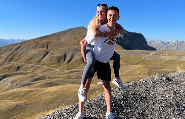 Tadej Pogacar și-a cumpărat un Porsche » „Familia noastră nici măcar nu știa”, a dezvăluit logodnica lui