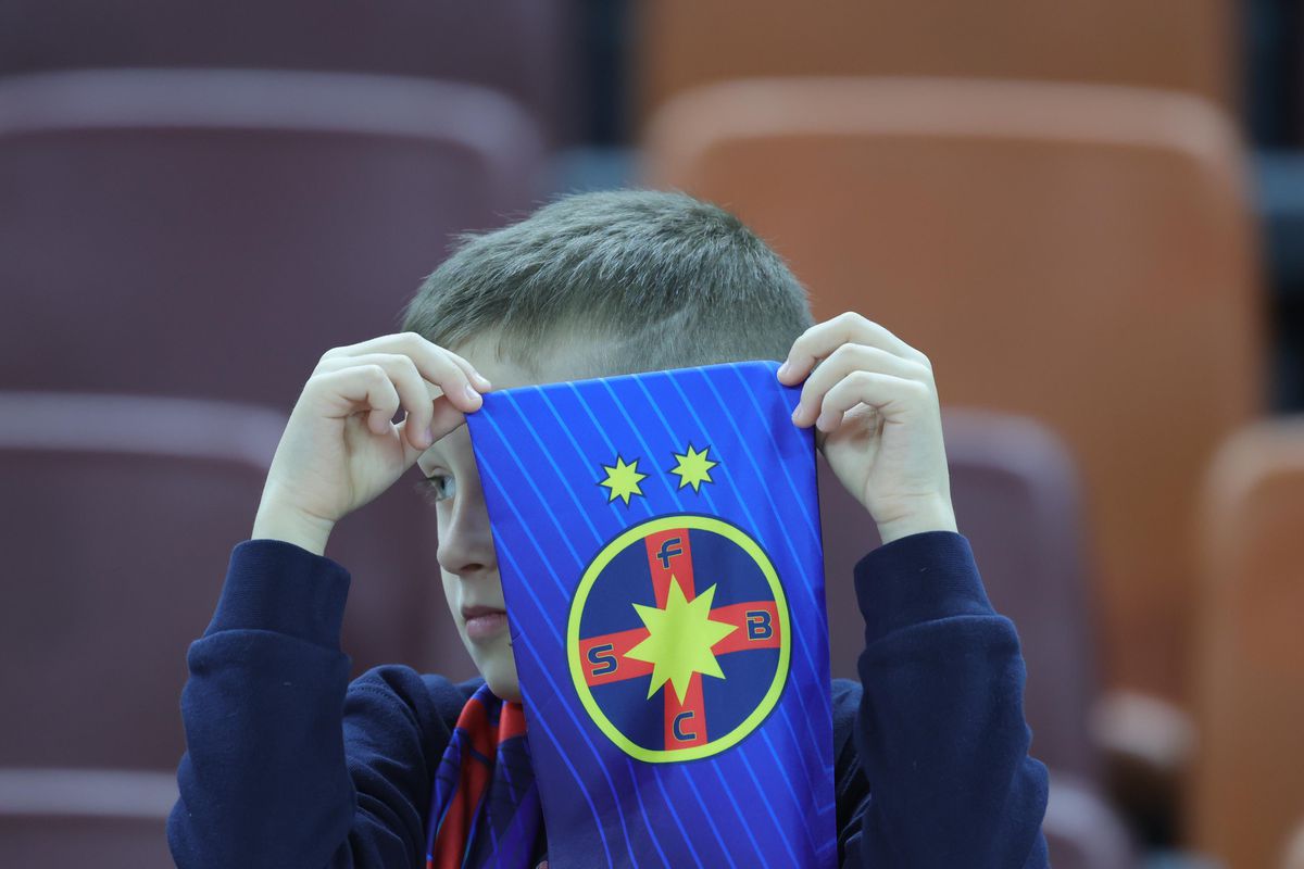 FCSB - Craiova, imagini din stadion înainte de meci