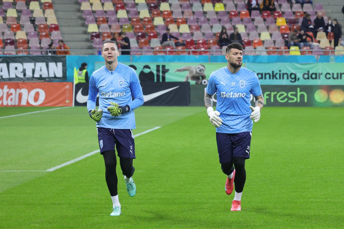 FCSB - Craiova, imagini din stadion înainte de meci