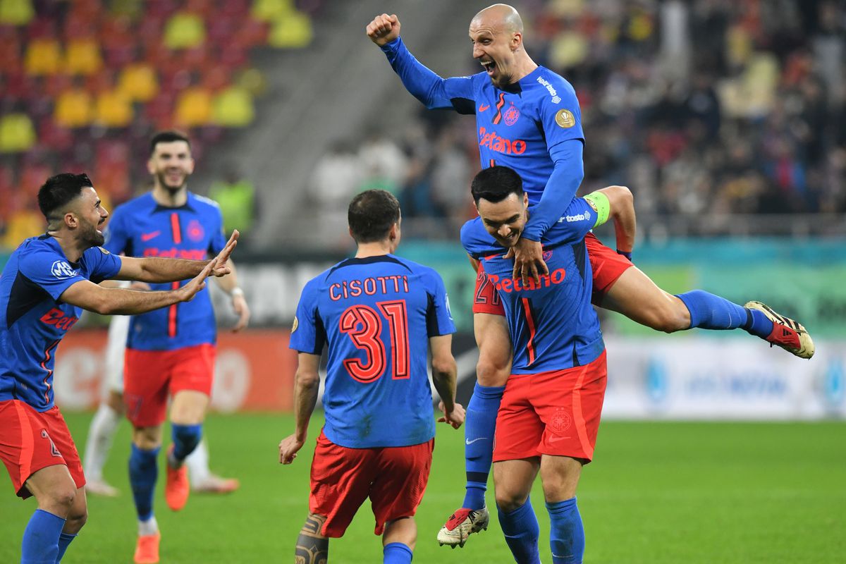 Verdictul specialistului în arbitraj în două faze litigioase din FCSB - Craiova: „Trebuia cartonaș roșu!”