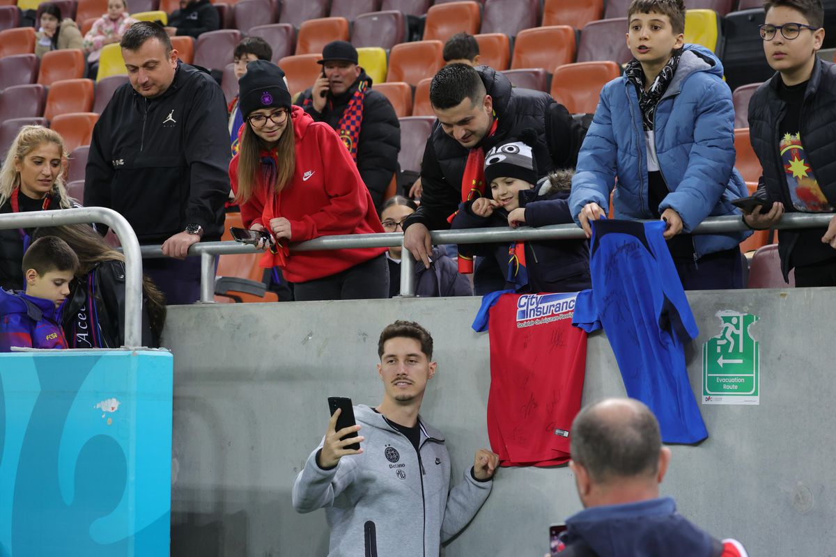 FCSB - Craiova, imagini din stadion înainte de meci