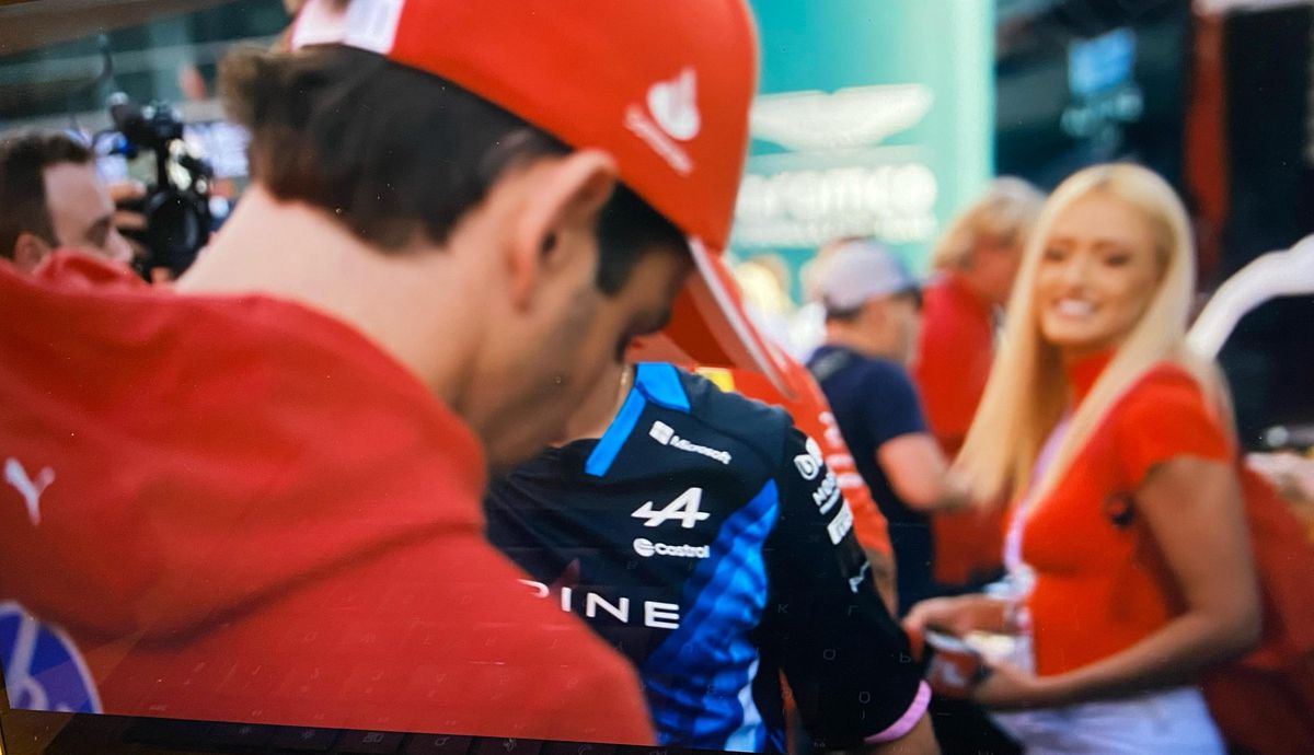 „Ia uite ce băiețel...” » Jucătorul care i-a luat ochii Iulianei Pepene la FCSB-CFR