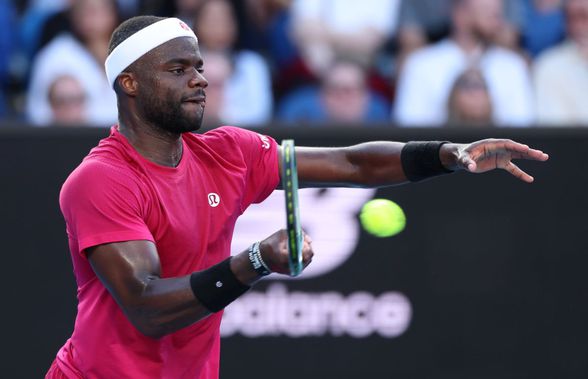 Moment uluitor la Indian Wells! De ce a fost întârziată partida lui Frances Tiafoe