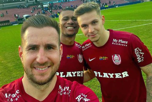 Adi Păun, Kamara și Louis Munteanu, marcatorii CFR-ului cu Gloria Buzău/ foto: Facebook @CFR Cluj