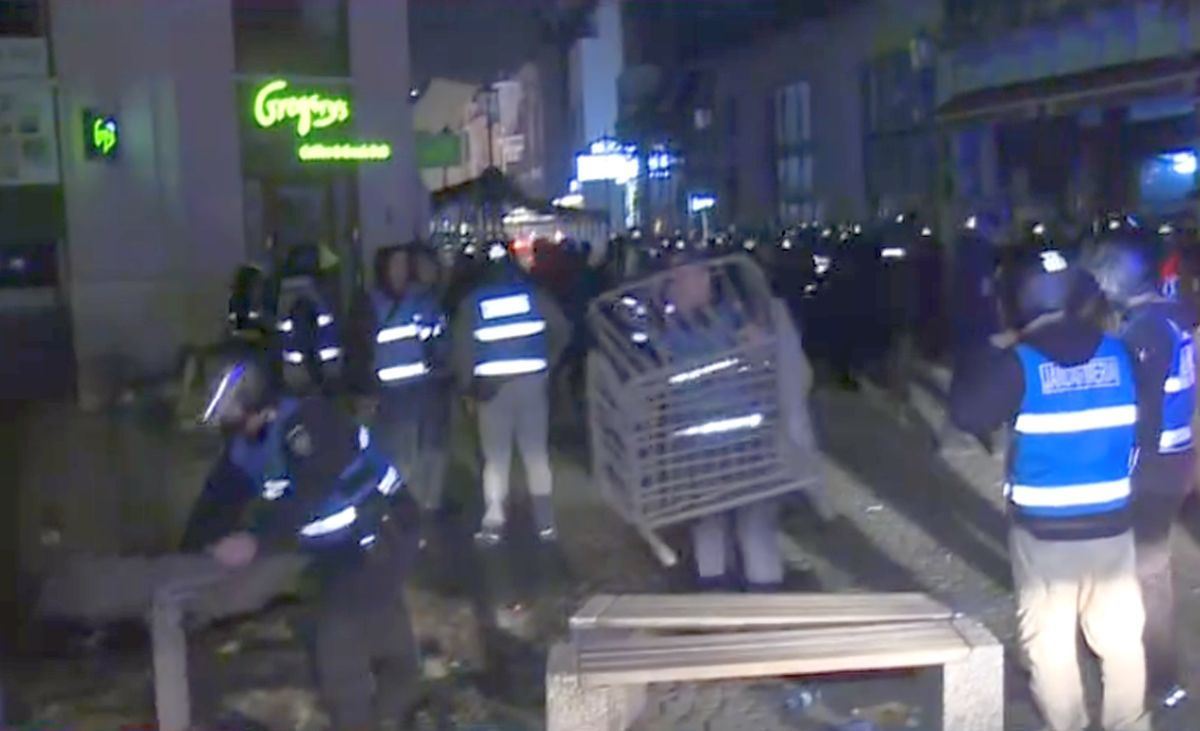 Fake news după respingerea lui Călin Georgescu! Jandarmeria avertizează cu privire la clipul viral de pe TikTok » Galeria FCSB, acuzată că a instigat: ce spun Becali și Mustață