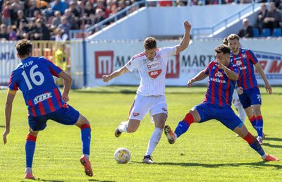 Acuzații EXPLOZIVE, după thriller-ul din Liga 2: „Viciere de rezultat, așa ceva nu se poate” + Nici jucătorul n-a scăpat: „Amendă!”