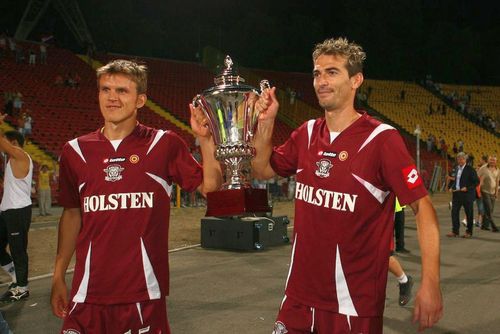 Costin Lazăr, în stânga, alături de Marius Măldărășanu, pe vremea când jucat la Rapid