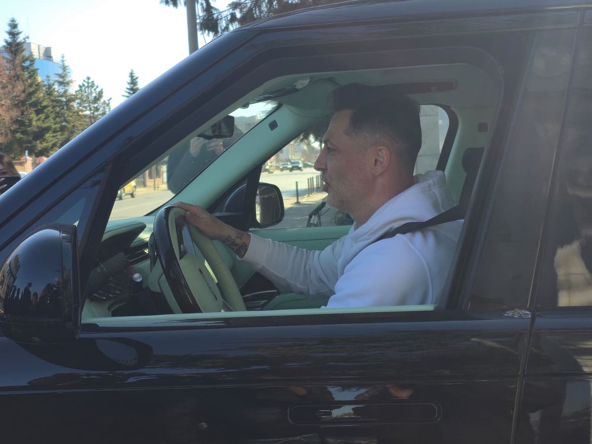 Mirel Rădoi tocmai a ieșit de la negocierile cu Becali: „Nu vreau să par arogant ...” » Patronul, primele declarații: „Nu e o veste bună, dar mi-a spus asta”