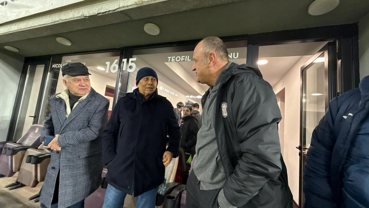 Rapid - Universitatea Craiova, derby în etapa 30 din Superligă