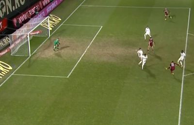 Doi fotbaliști de la CFR Cluj au făcut șah-mat apărarea lui Dinamo » Execuție superbă de la marginea careului