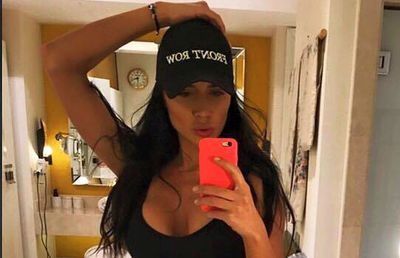 GALERIE FOTO Iubita cu dimensiuni perfecte a lui Alexandru Maxim, fotografii fără inhibiții pe Instagram