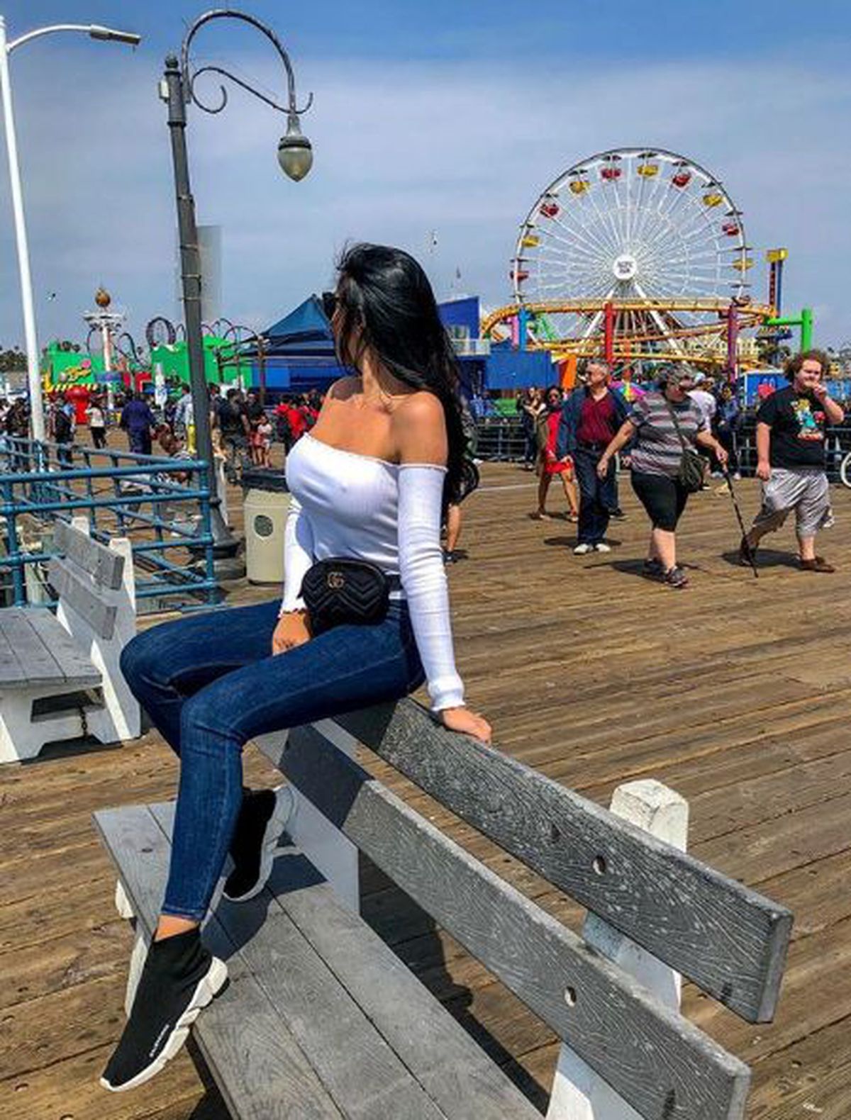 Dezvăluirile unui tabloid: Ciprian Marica e spaima prietenilor! Ar fi încercat să-i fure iubita unui coleg de la națională