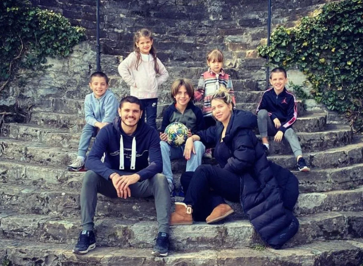 Wanda Nara face o dezvăluire picantă! Cine e fotbalistul retras din activitate care a încercat s-o despartă de Mauro Icardi