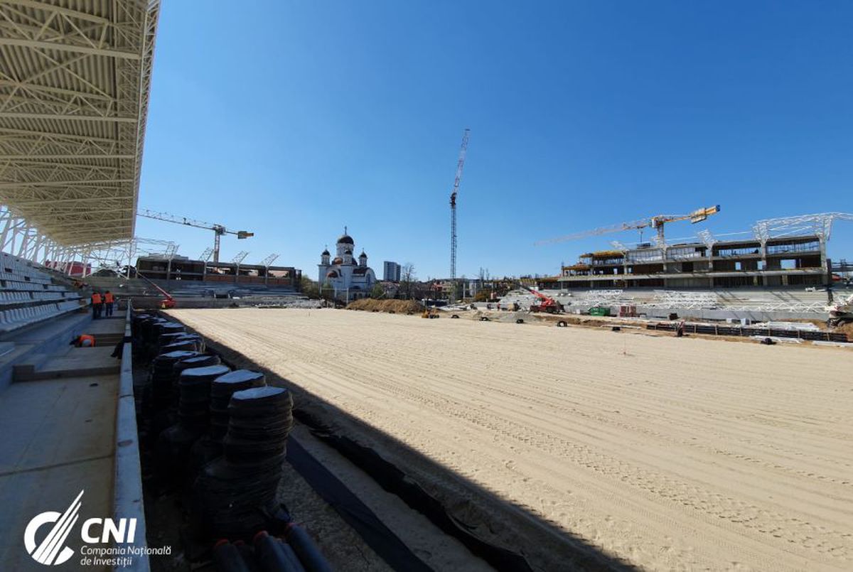 Arcul de Triumf aprilie