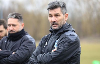 Ouzounidis a pregătit surprize pentru derby-ul cu CFR Cluj: „Sunt diferiți de FCSB, asta vrem să facem”