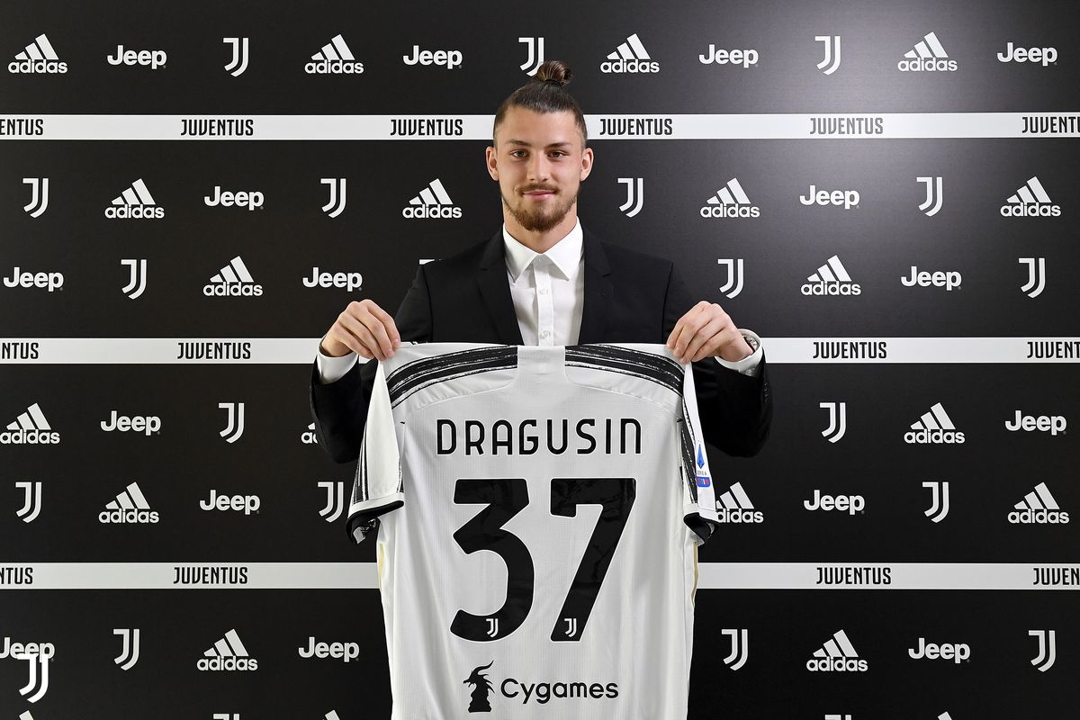 Ce se întâmplă cu Radu Drăgușin la Juventus: „Allegri are o idee conturată”