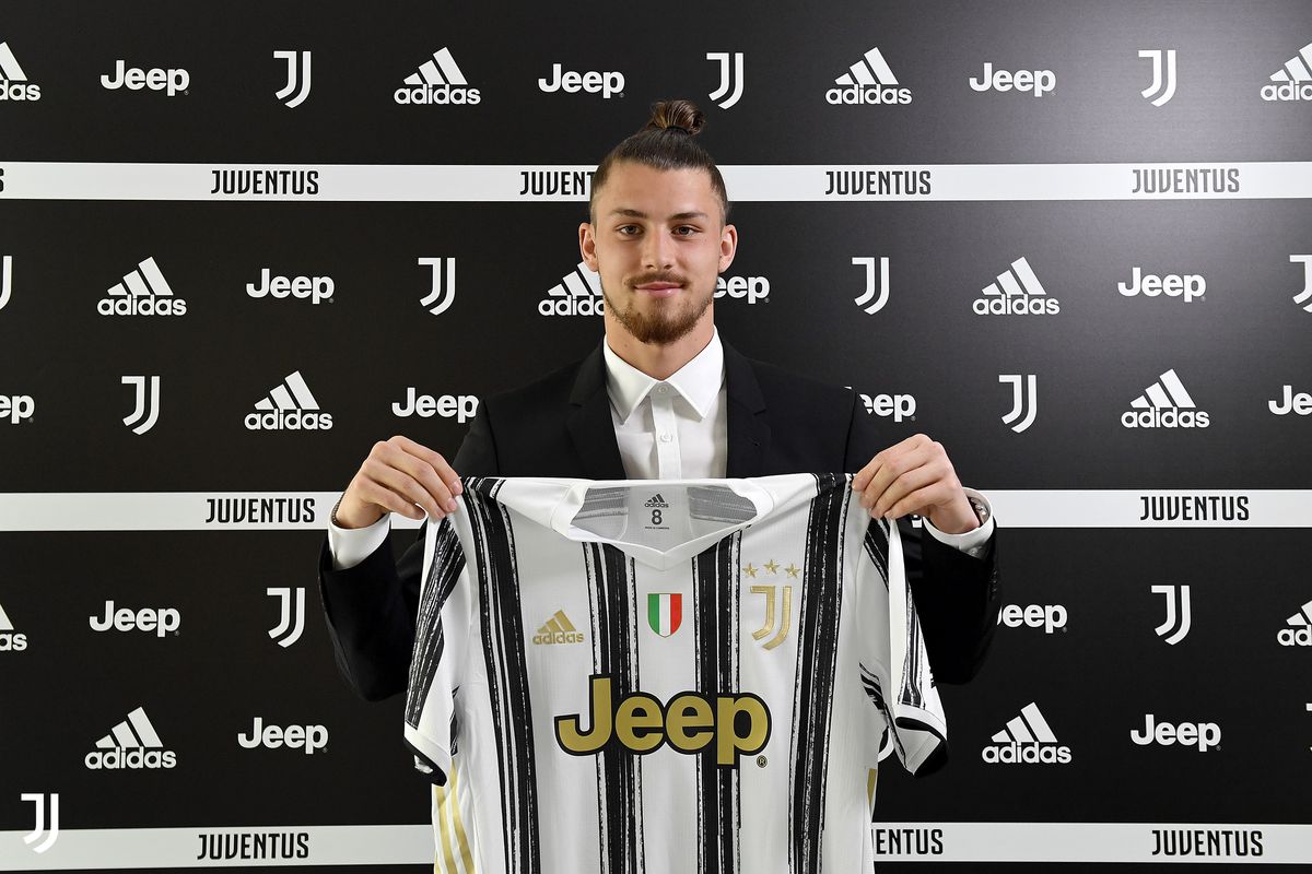 Ce se întâmplă cu Radu Drăgușin la Juventus: „Allegri are o idee conturată”