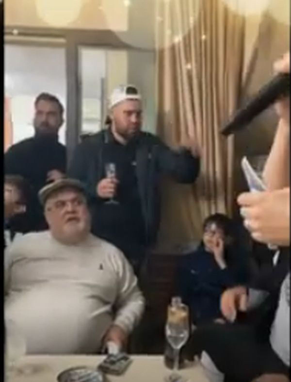 Grigore, primele explicații după petrecerea cu manele: „Mi-am cerut iubita în căsătorie. Vom avea un băiețel”