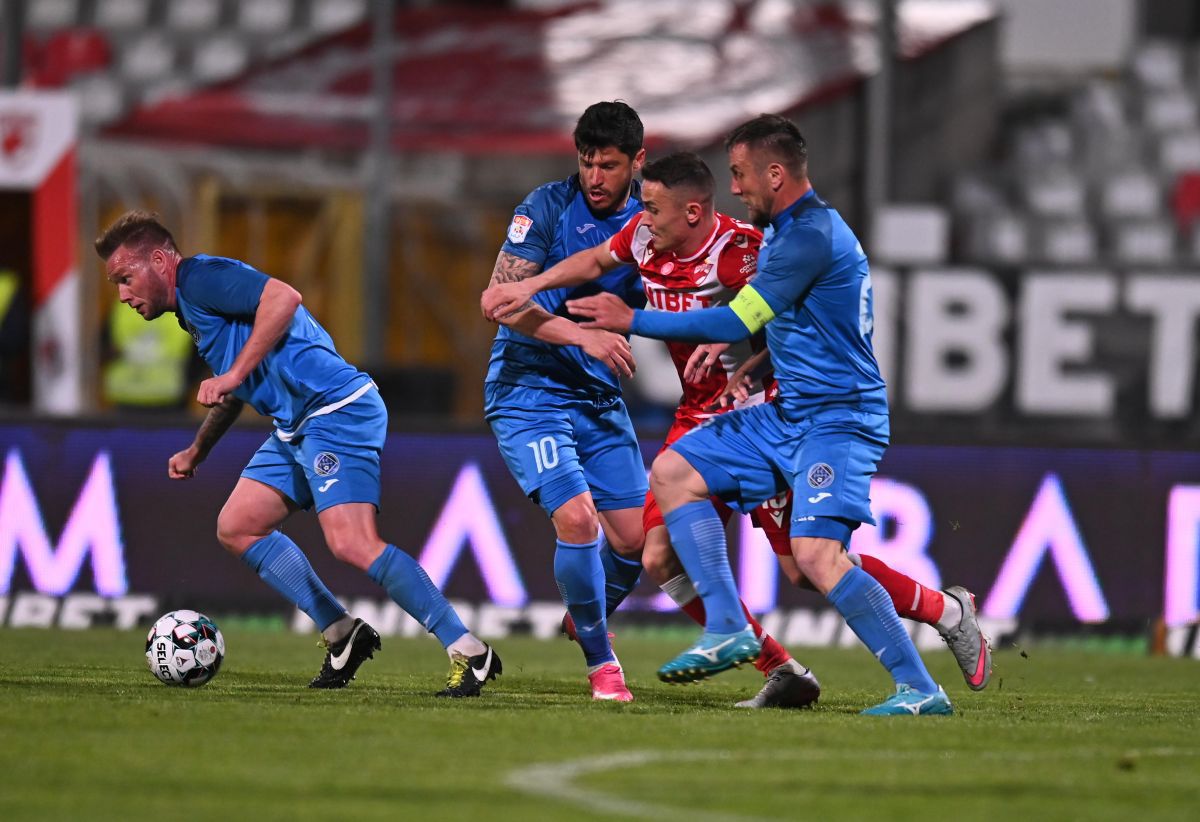 Avertisment pentru jucătorii lui Dinamo înainte de play-out: „Așa nu merge!”