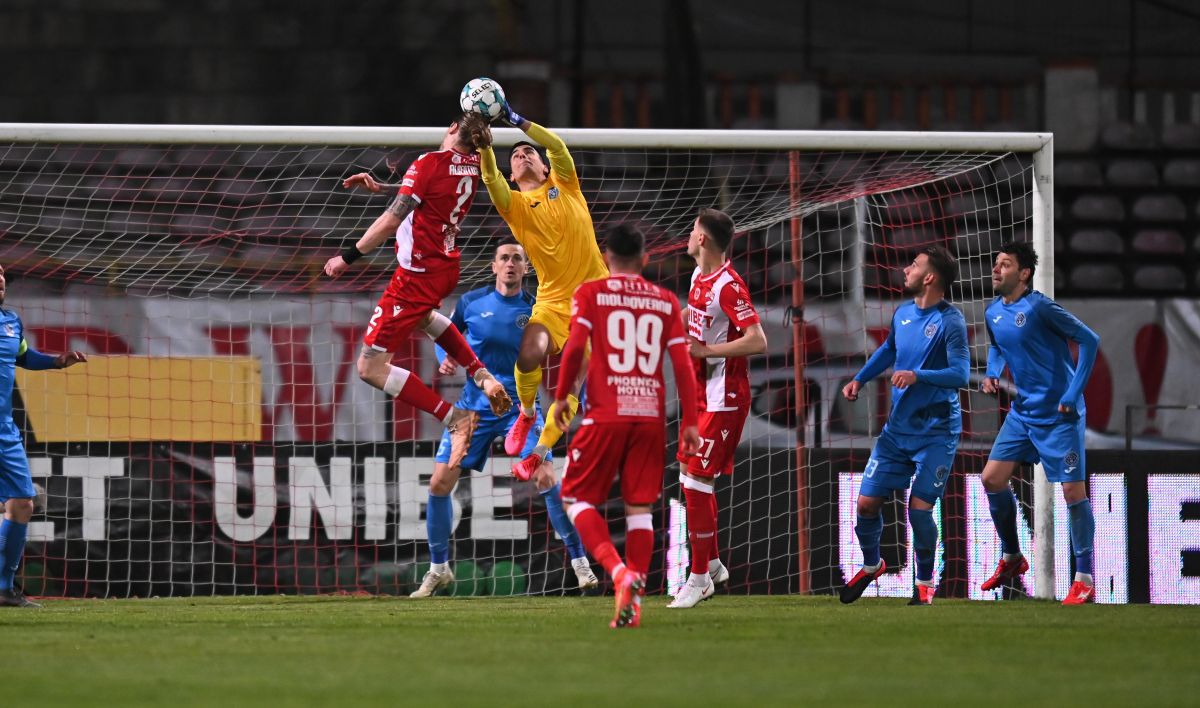 Avertisment pentru jucătorii lui Dinamo înainte de play-out: „Așa nu merge!”